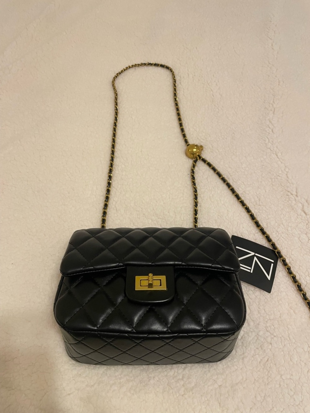 INZI Black quilted bag